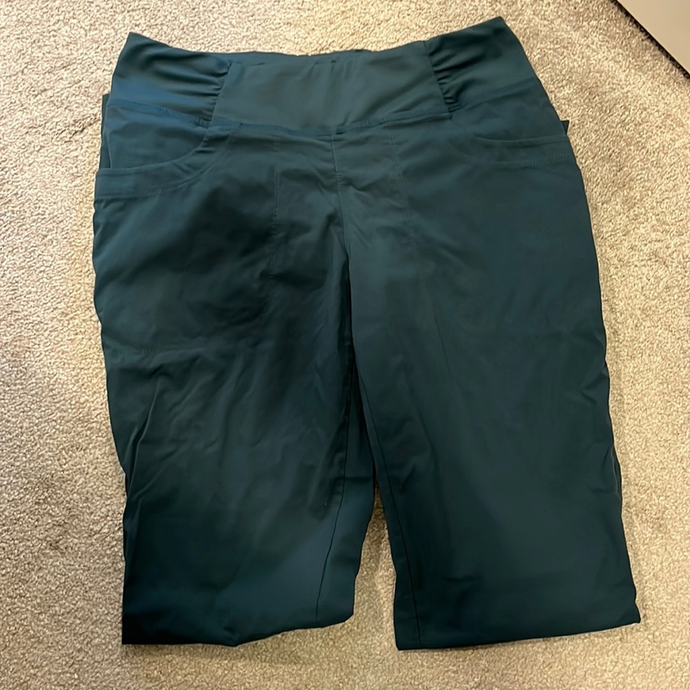 Mountain Hardwear Dark Green Pants
